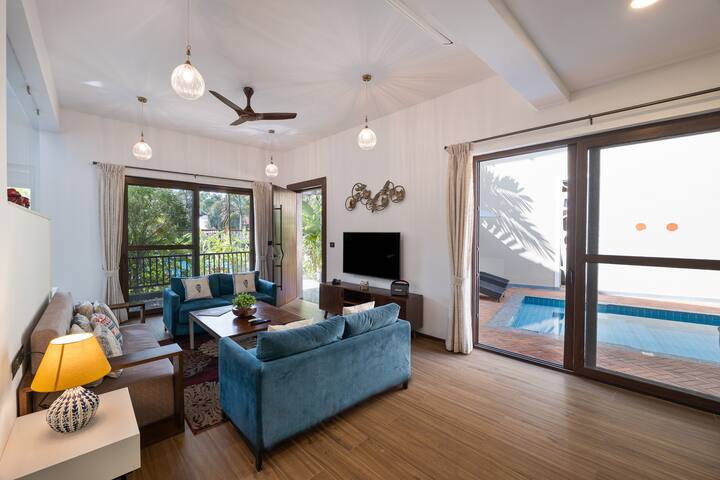 Living room image 2