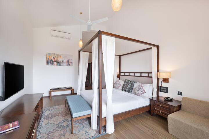 Bedroom image 1