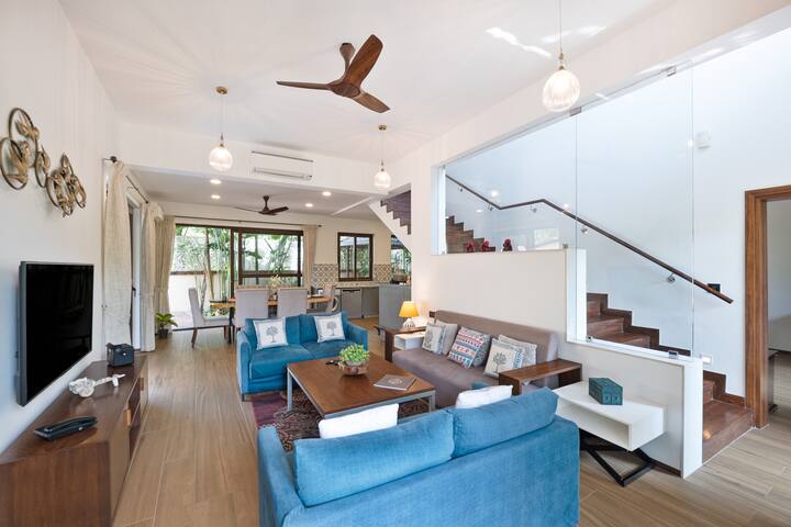 Living room image 3