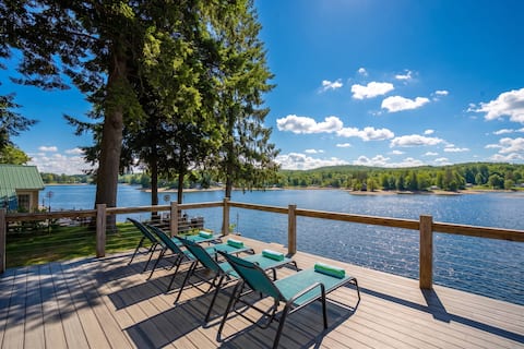 Lakefront, 5 Min to Colgate, Sleeps 8