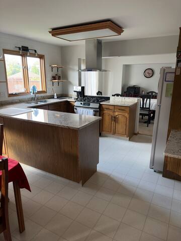 Comfortable Home away from Home! gallery image 2