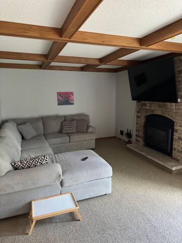 Comfortable Home away from Home! gallery image 5