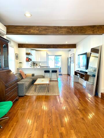 Rockaways BEST Summer House gallery image 2