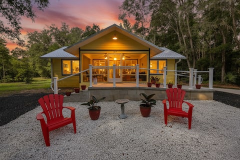 Lily Pad Lake Cottage-Get rid of the Winter Blues!
