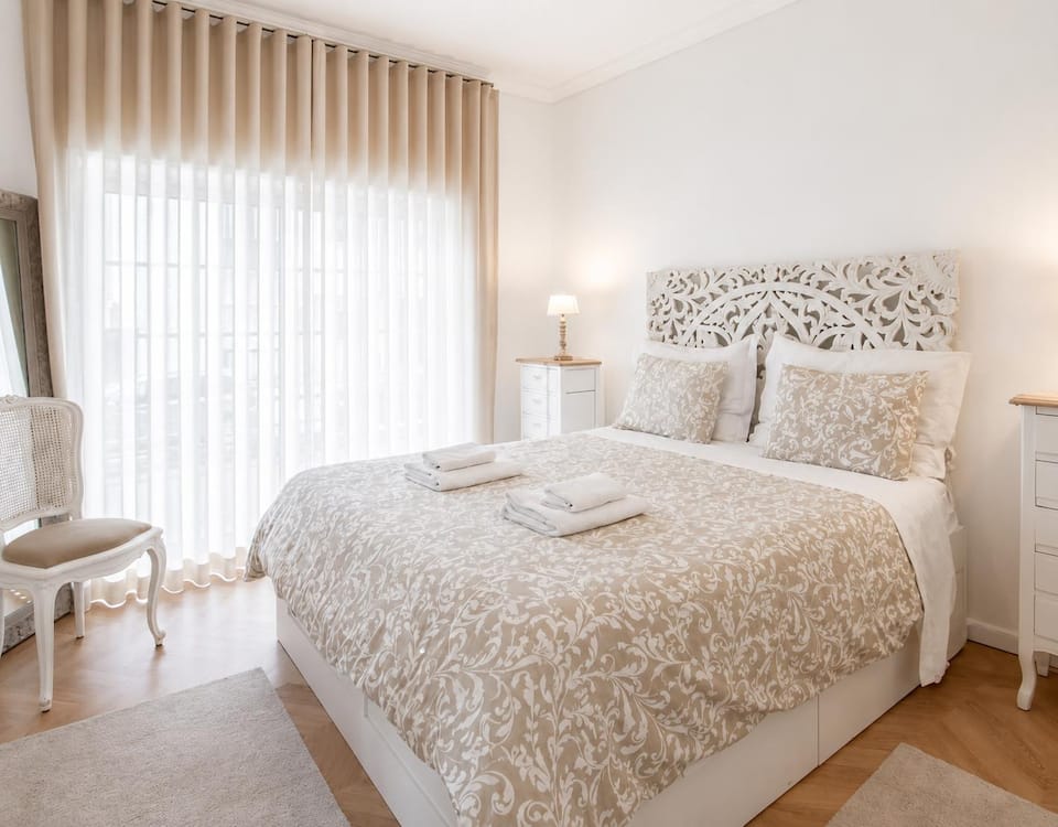 Villa Rafa, a white garden apartment by the beach, Gafanha da Encarnação, Aveiro, Portugal, photo 6 of 10