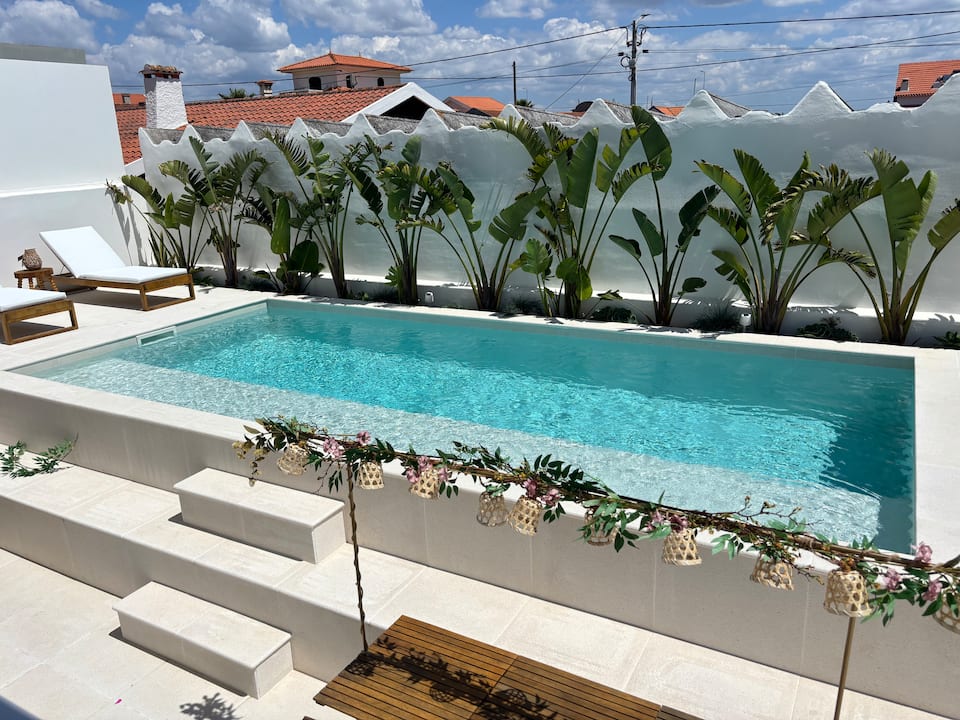 Villa Rafa, a white garden apartment by the beach, Gafanha da Encarnação, Aveiro, Portugal, photo 8 of 10