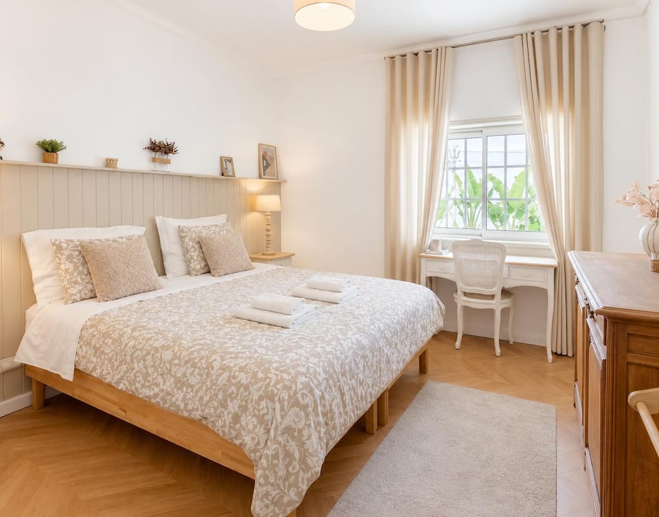 Villa Rafa, a white garden apartment by the beach, Gafanha da Encarnação, Aveiro, Portugal, photo 9 of 10