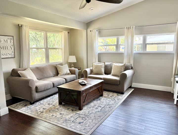 Heart Of Stuart 2 Bedroom Home - Stuart, FL
