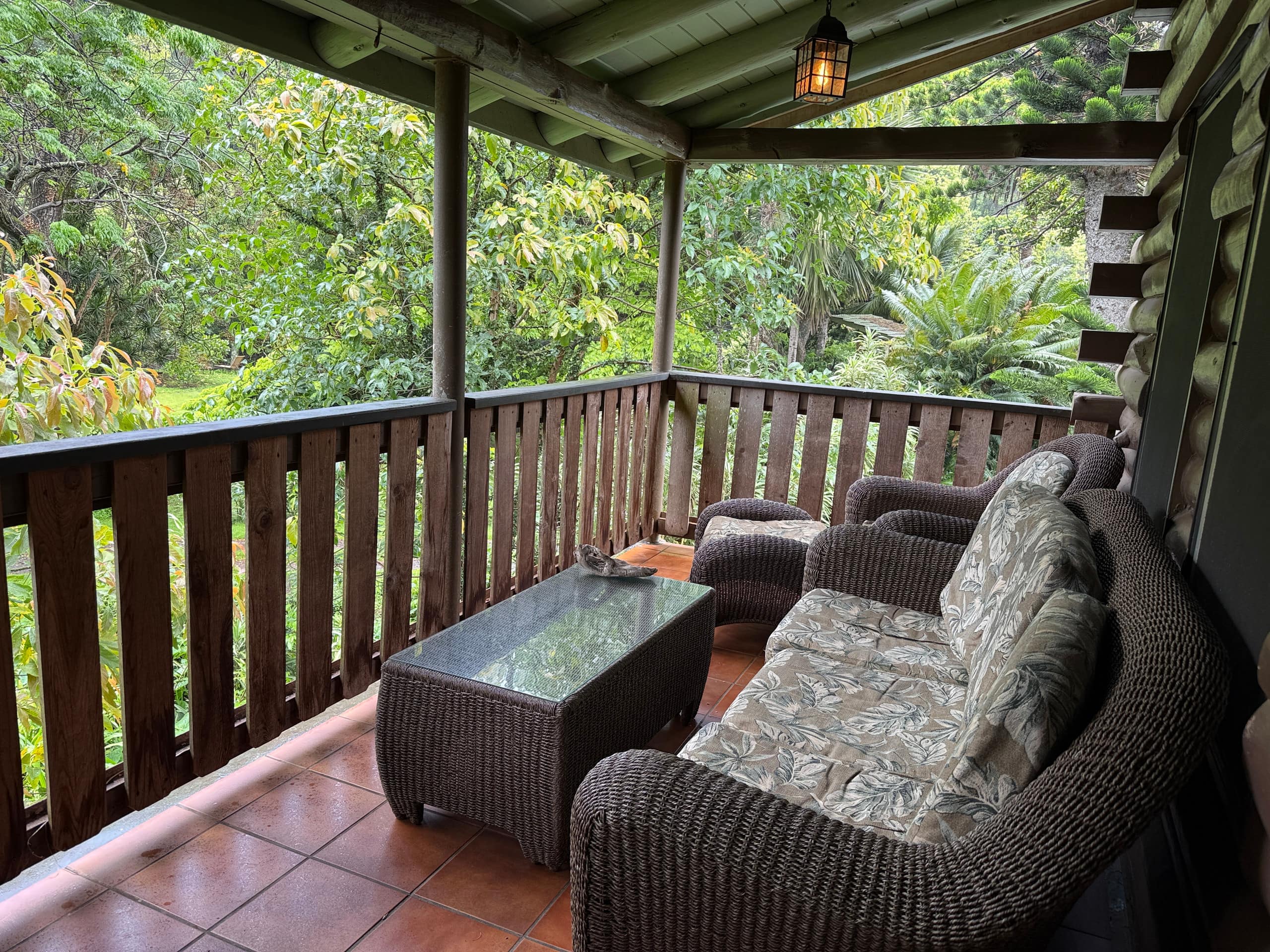 Charming Log House! Sacred Garden Farm Stay - Image 72