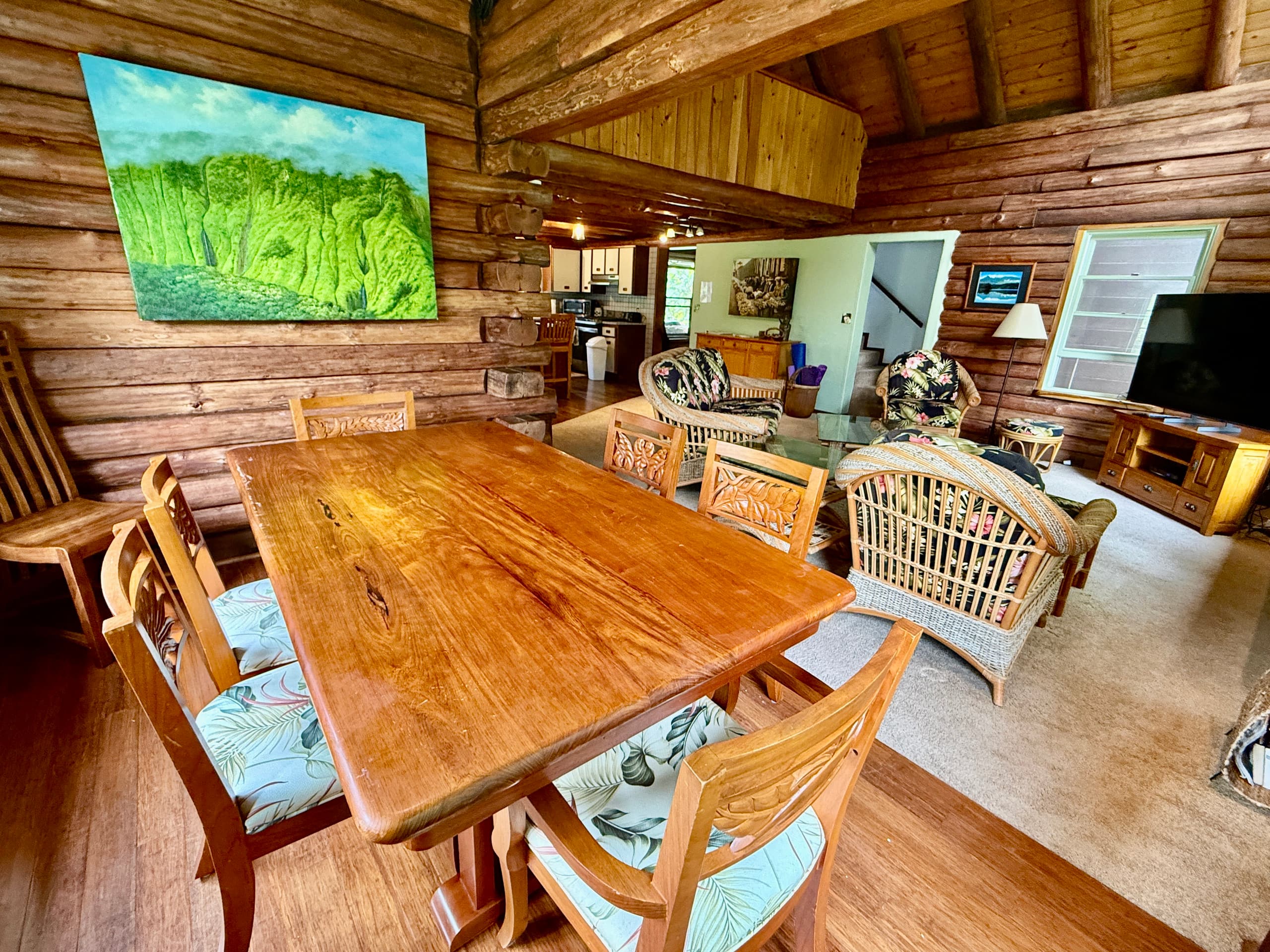 Charming Log House! Sacred Garden Farm Stay - Image 17