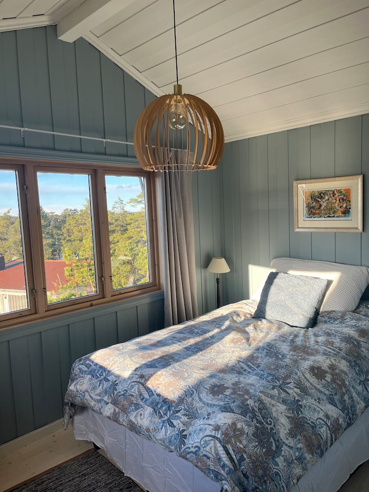 საძინებელი 1