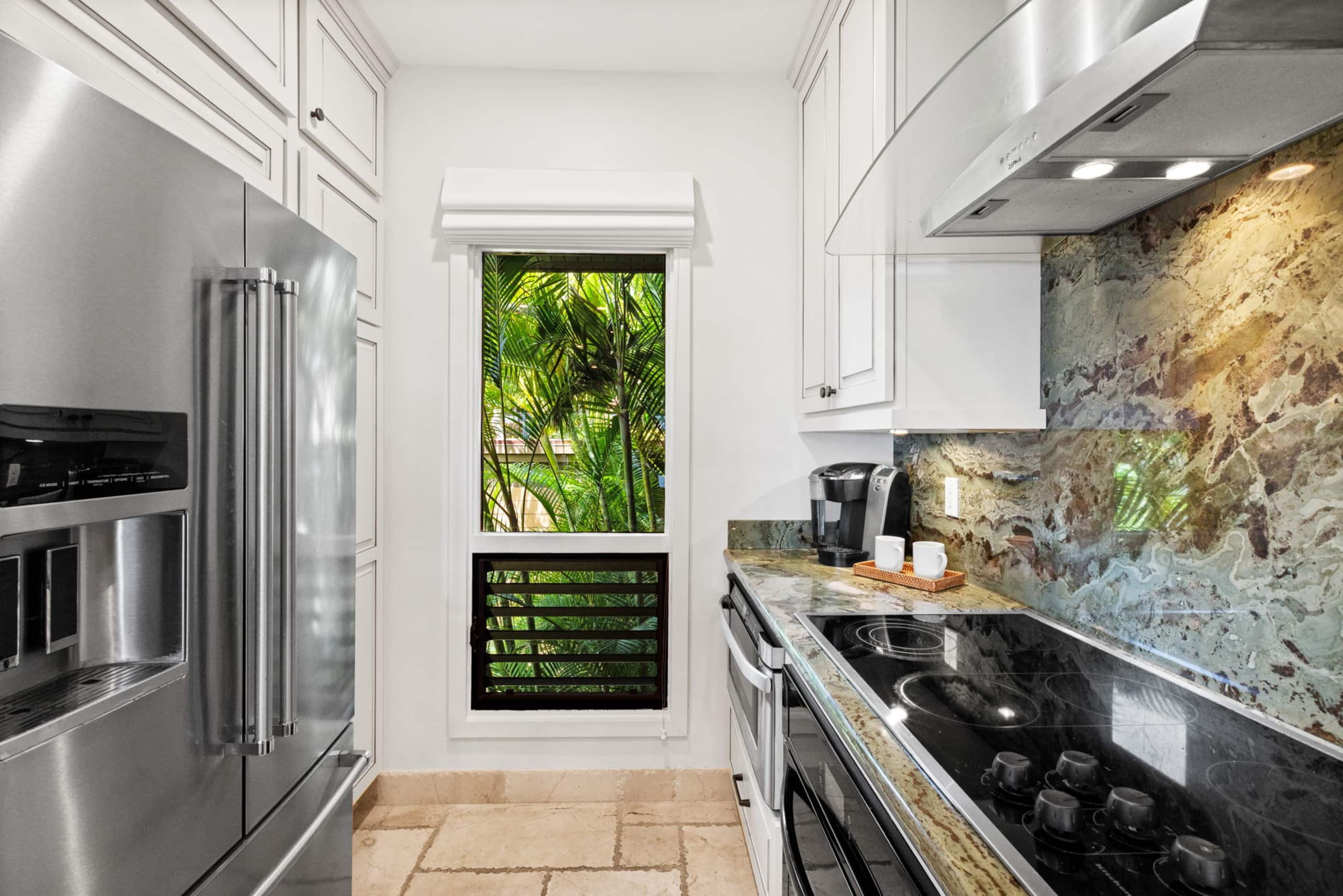 Villa in Lahaina · ★4.94 · 1 bedroom · 2 beds · 2 baths - Image 26