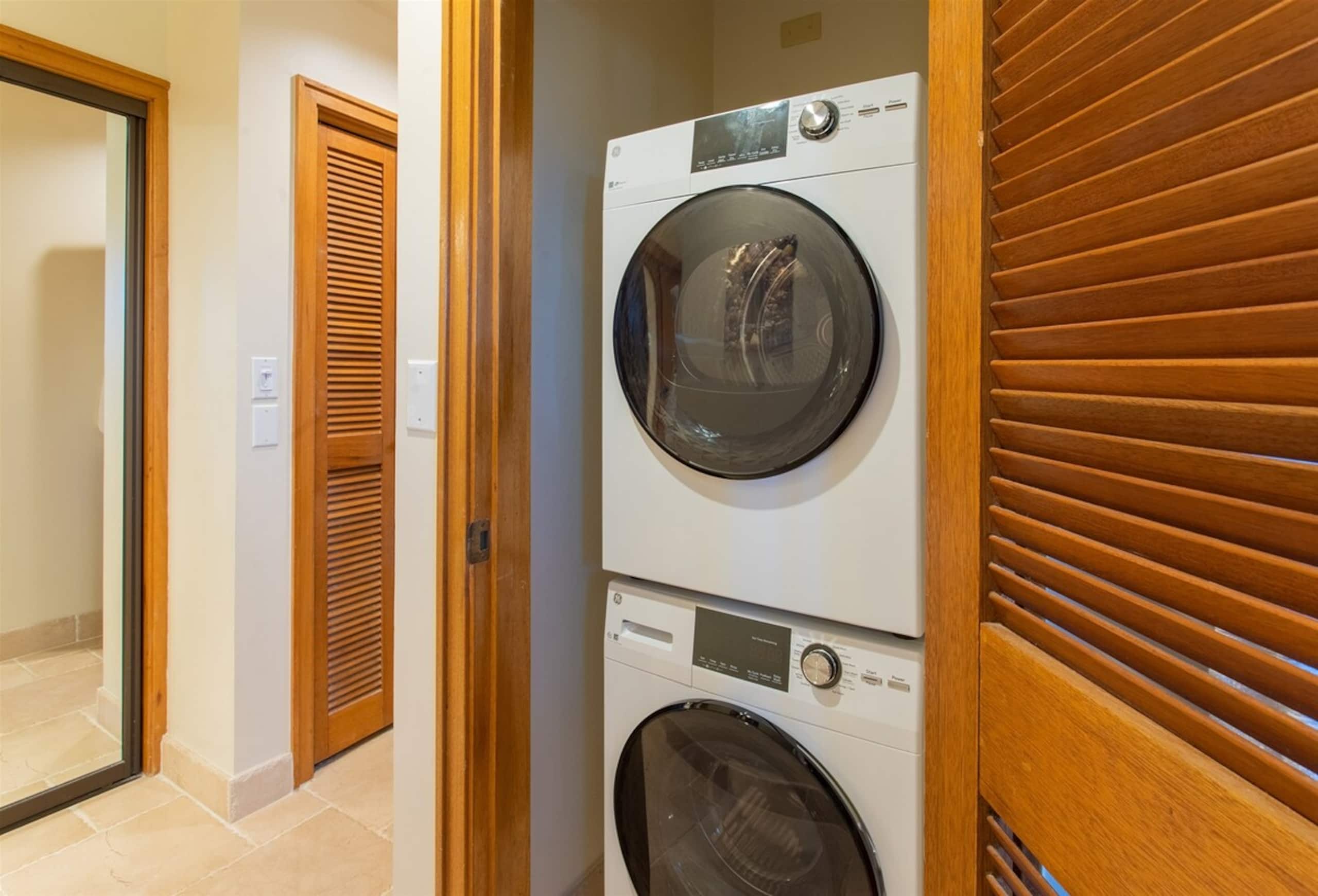 Villa in Lahaina · ★4.94 · 1 bedroom · 2 beds · 2 baths - Image 50