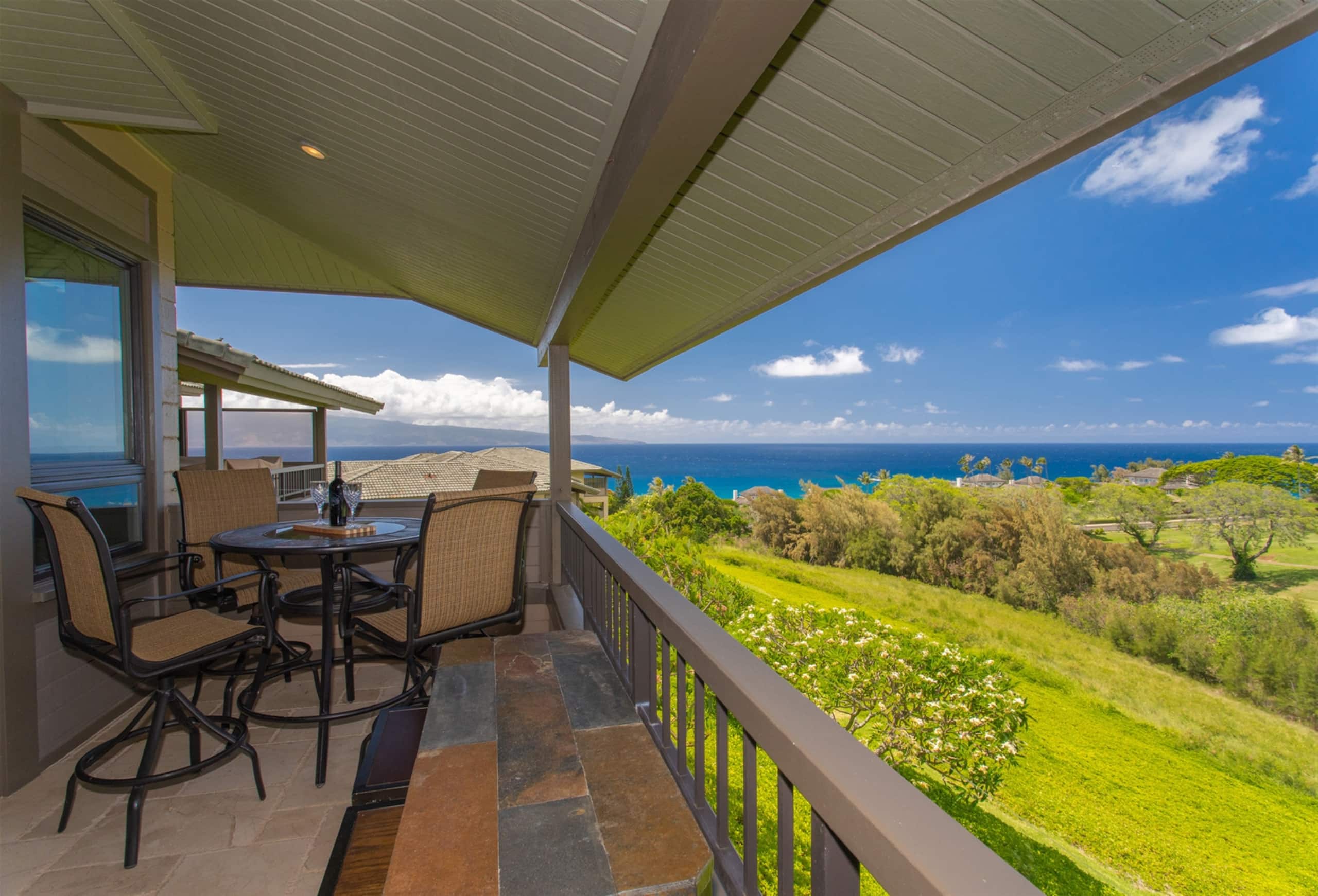Villa in Lahaina · ★4.94 · 1 bedroom · 2 beds · 2 baths - Image 83