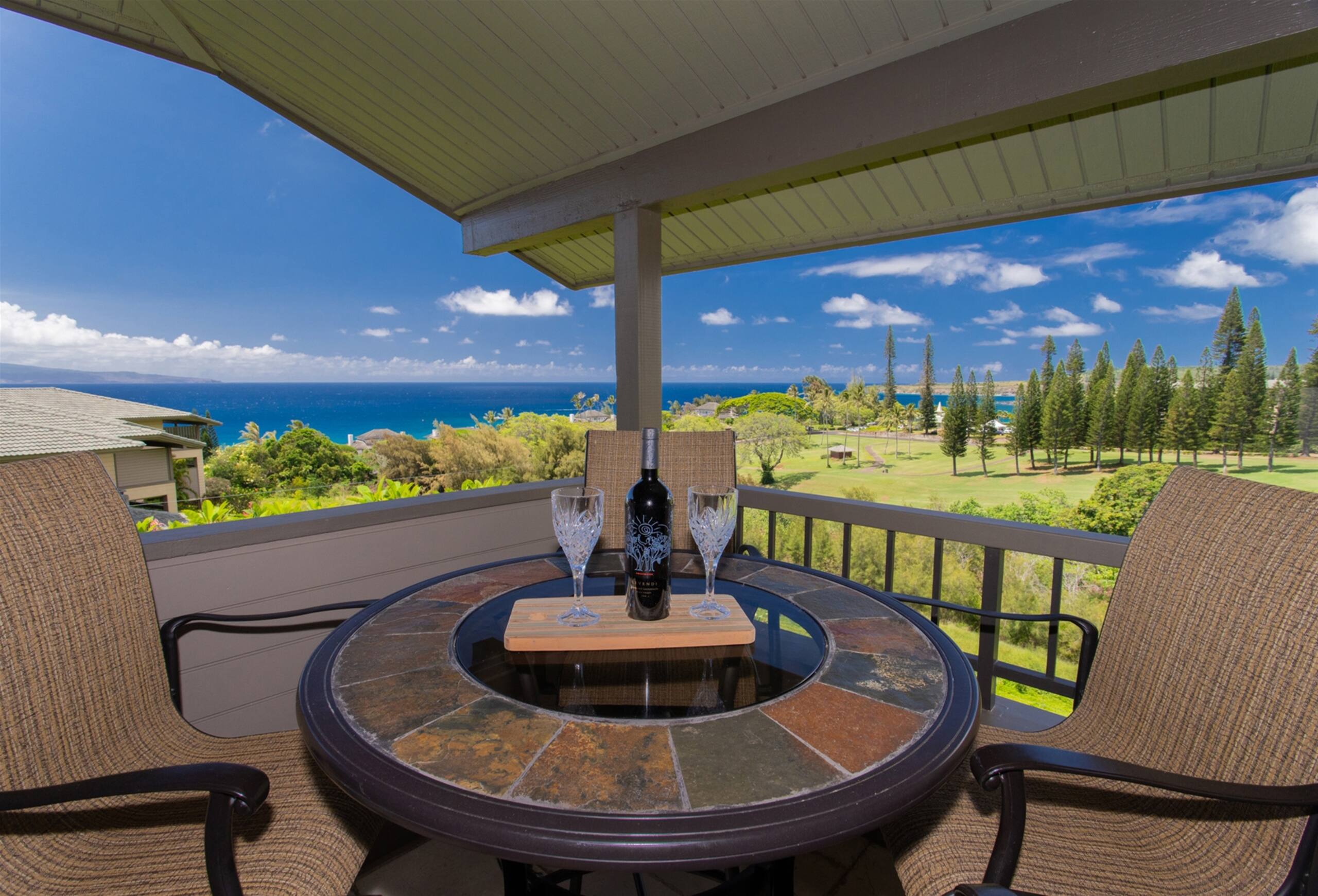 Villa in Lahaina · ★4.94 · 1 bedroom · 2 beds · 2 baths - Image 77