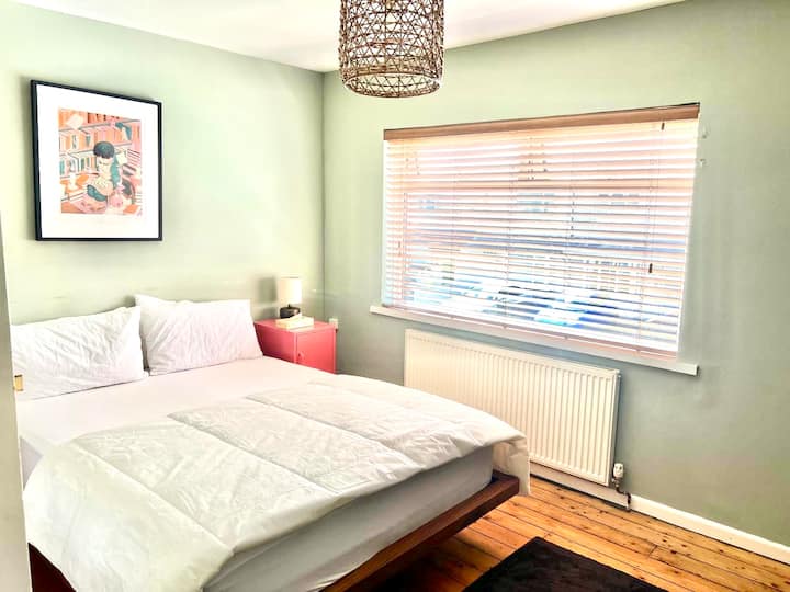 غرفة النوم 2