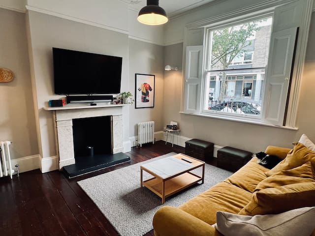 Primrose village house with huge roof terrace