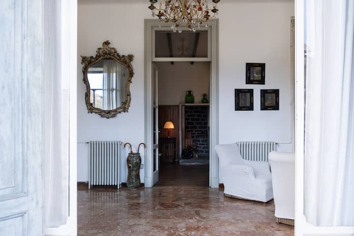 Villa Ruscone (1643) Near Lake Como - Lago de Como