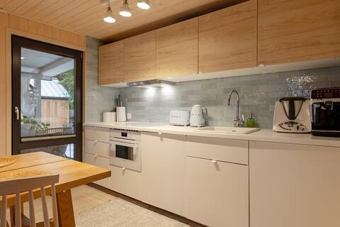 Top performing Airbnb: Birch House in Gmina Postomino