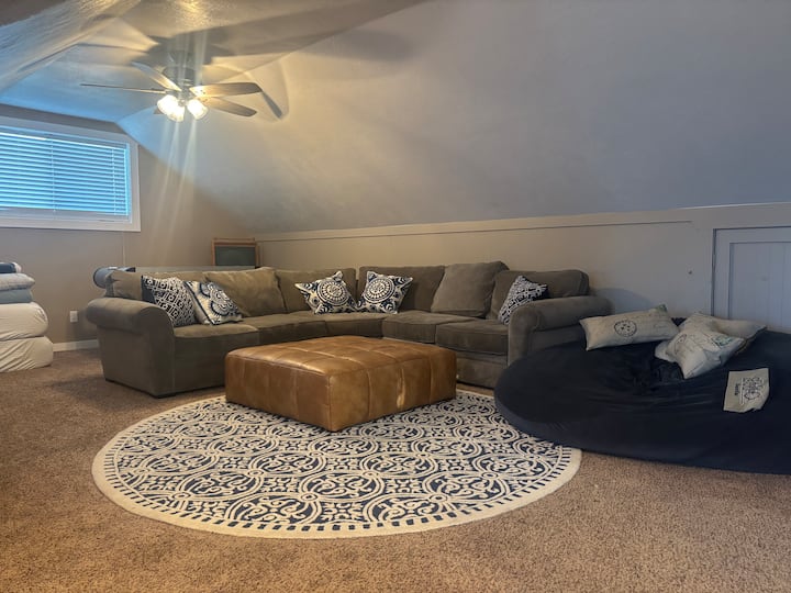 Adorable 1-bedroom Guest House Getaway - Tony Grove Lake, UT