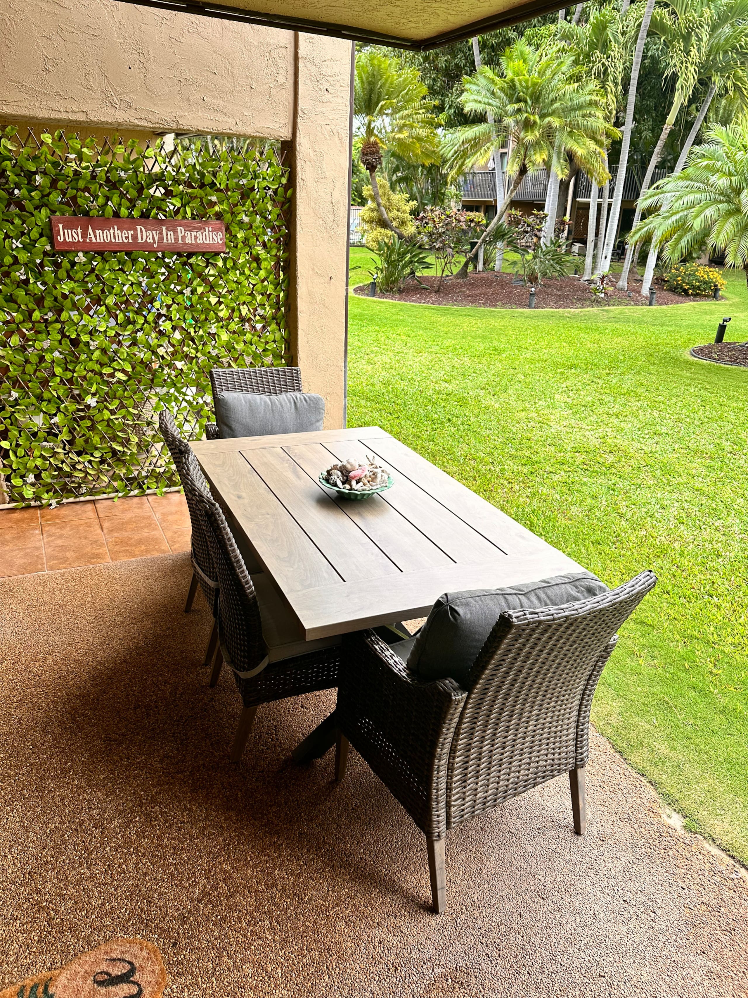 Condo in Kihei · ★4.88 · 1 bedroom · 2 beds · 1 bath - Image 12
