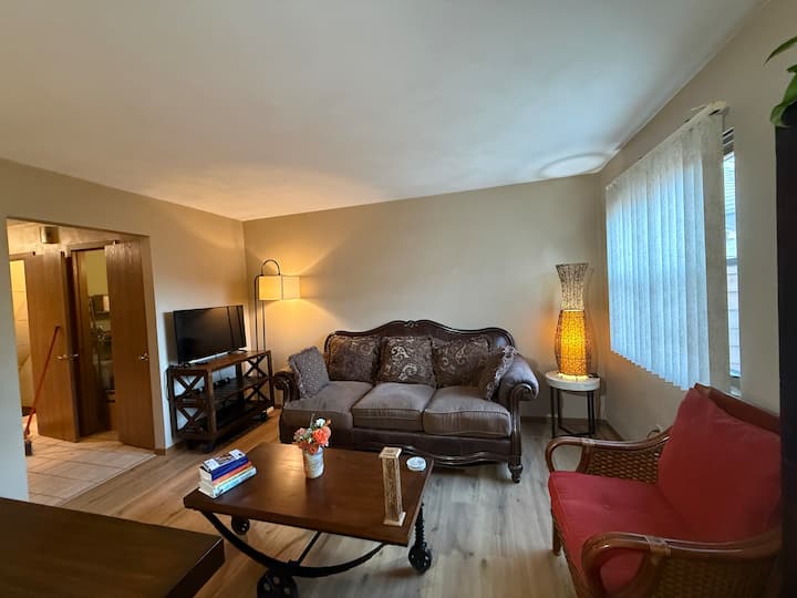 Amazing Space 2 Min From Downtown - Binghamton, NY