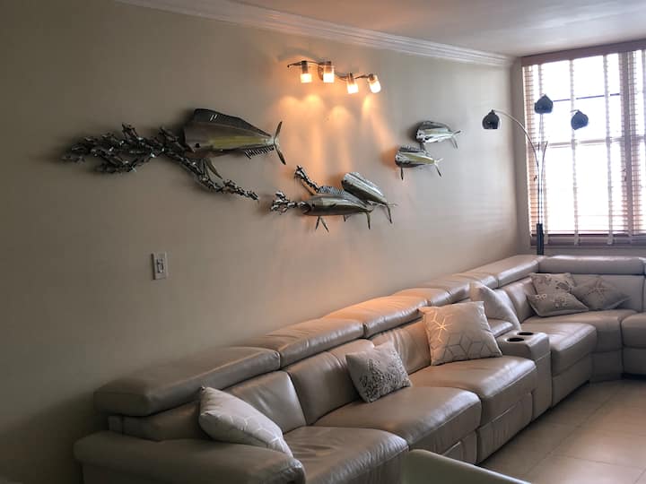 Condo 2/2 En Bord De Mer Avec Vue. Park Gratuit. - Hollywood, FL