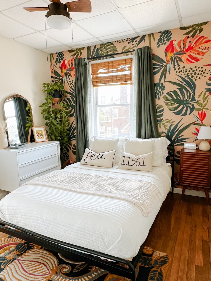 Rockaway Beach, Queens Beachfront Vacation Rentals Queens, Queens, NY