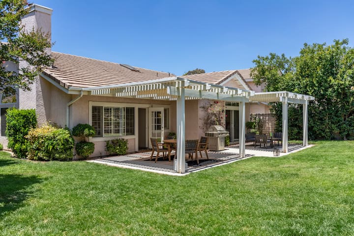 GOODE.HOMES | Luxury 3-bedroom home w/ lush garden