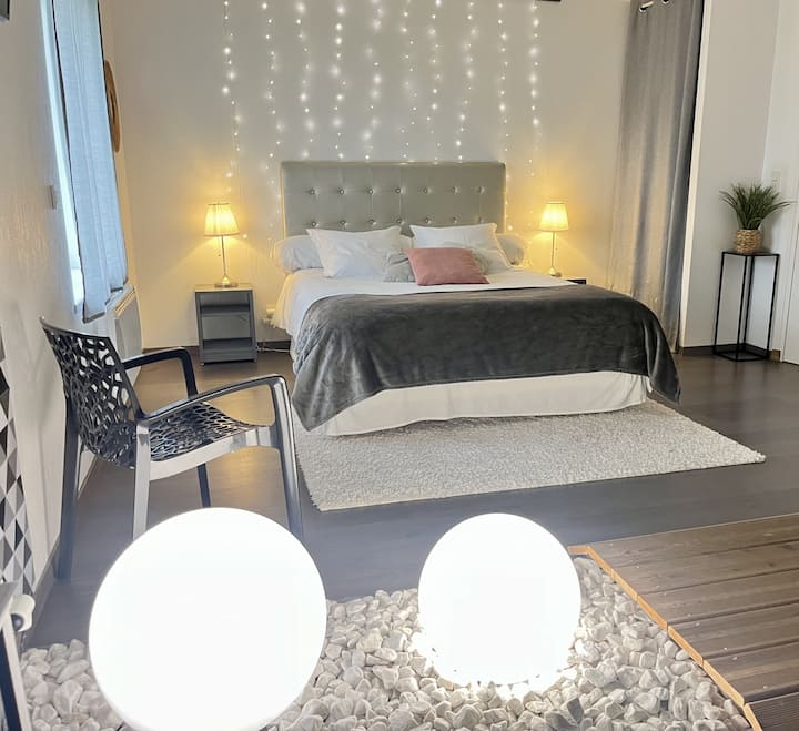 Le Relais Hardiesse Suite Spa Privatif Intérieur - Mont Saint-Michel