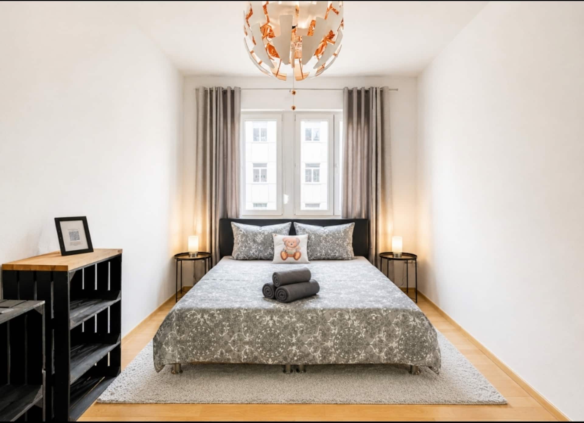 Prime Location walk everywhere! 5 Min Bahnhof!