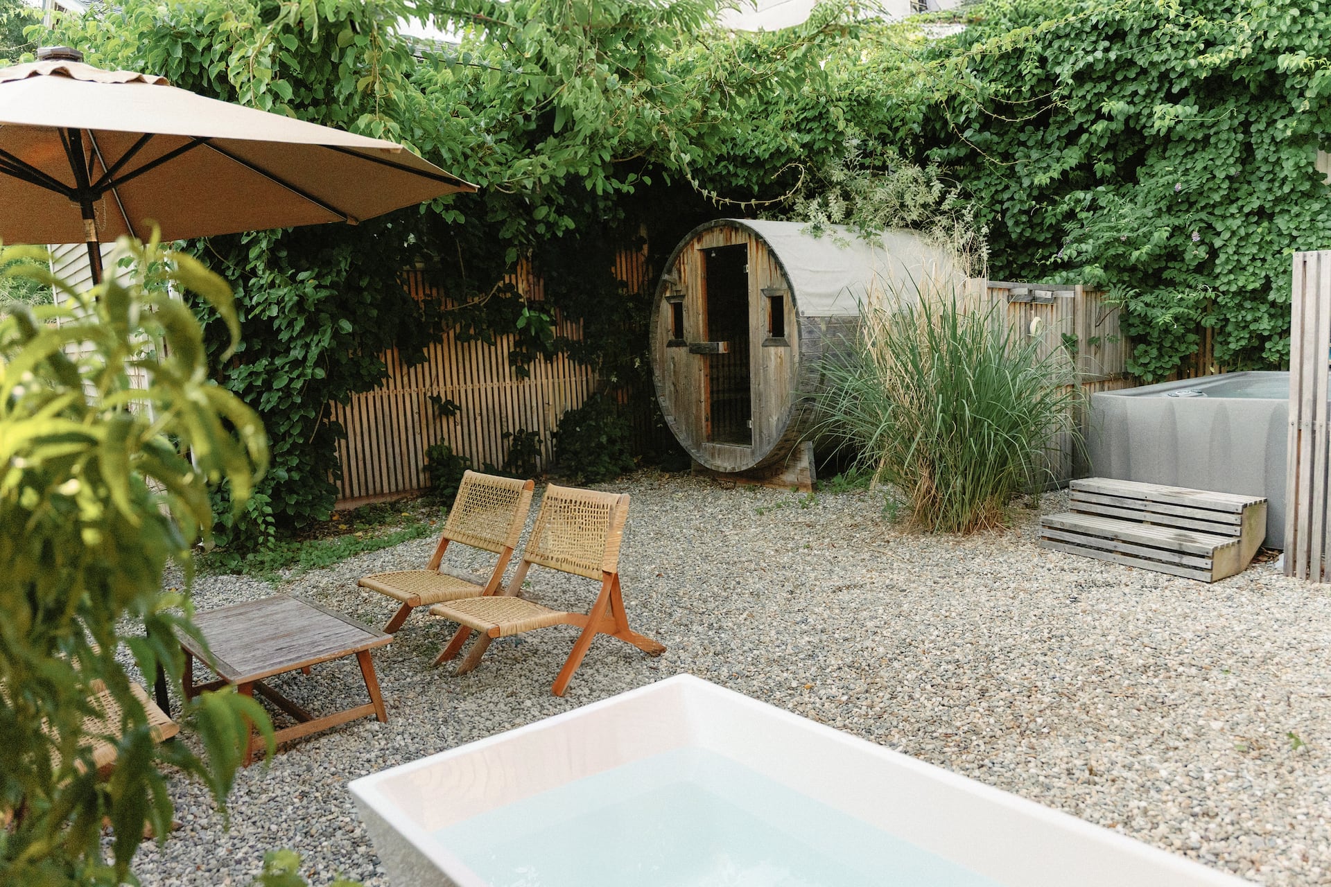 Sauna, Cold Plunge, Hot Tub, Paddle Boards, Bikes