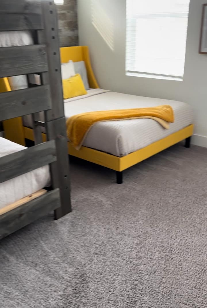 საძინებელი 1