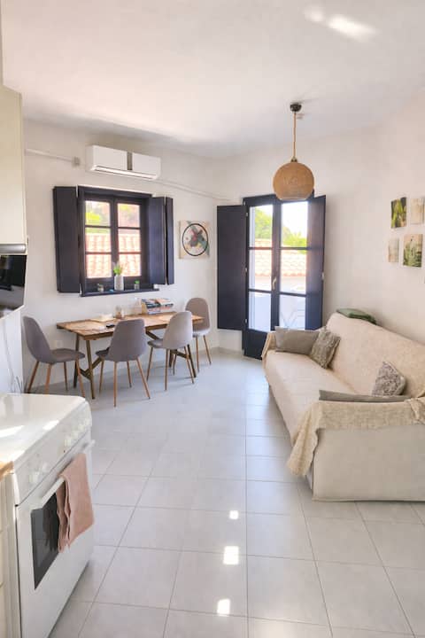Top Airbnb: Οros Eros 3 in Δήμος Ύδρας