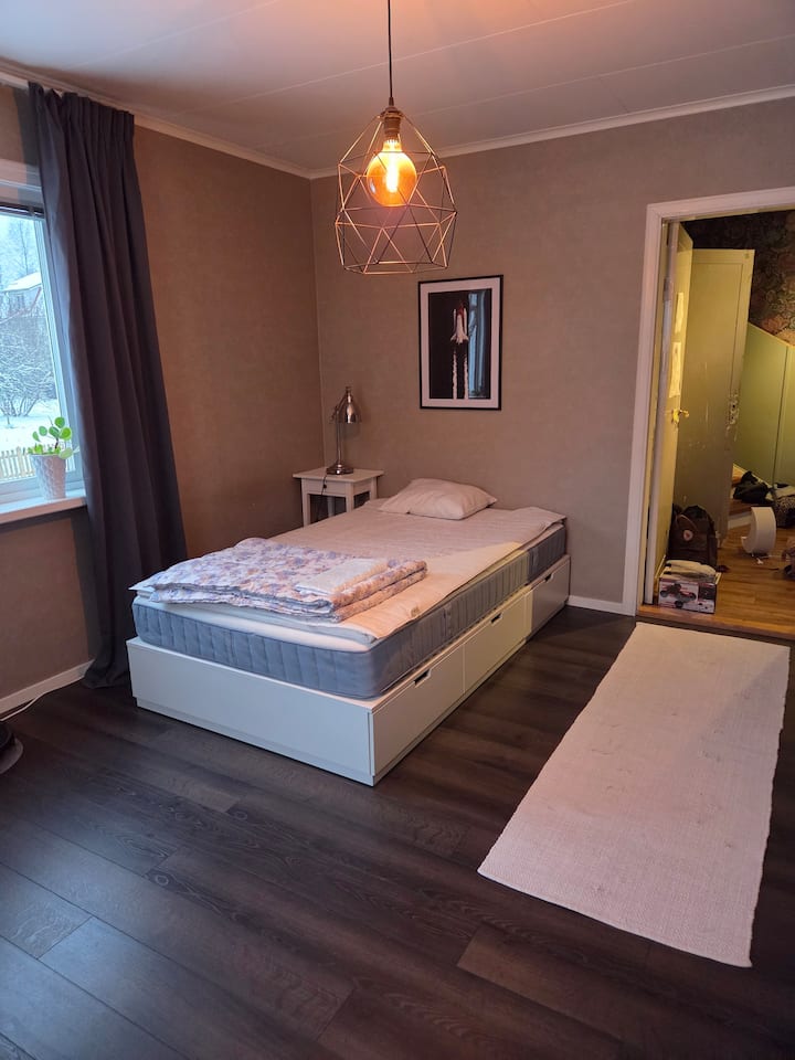 غرفة النوم 1