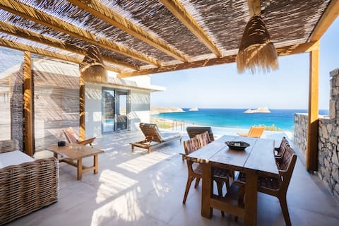 Villa Aetos, Xerokambos