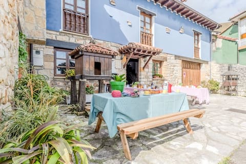 Ideal for groups of 15 people in 8 rooms with 8 bathrooms