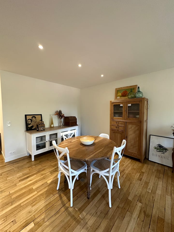 Le Balcon Des Halles - Parking Gratuit - Brive-la-Gaillarde