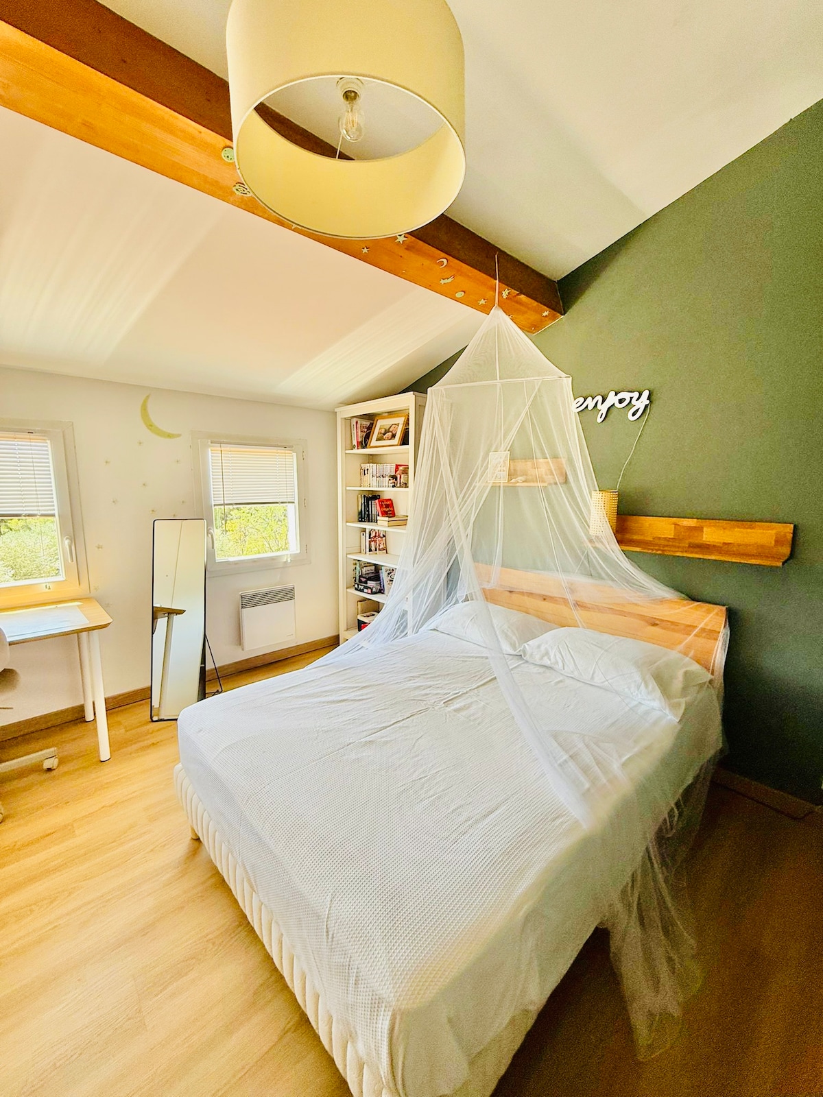 غرفة النوم 2