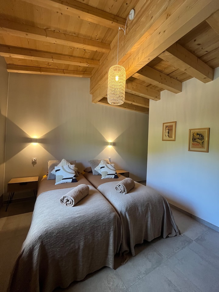 غرفة النوم 1