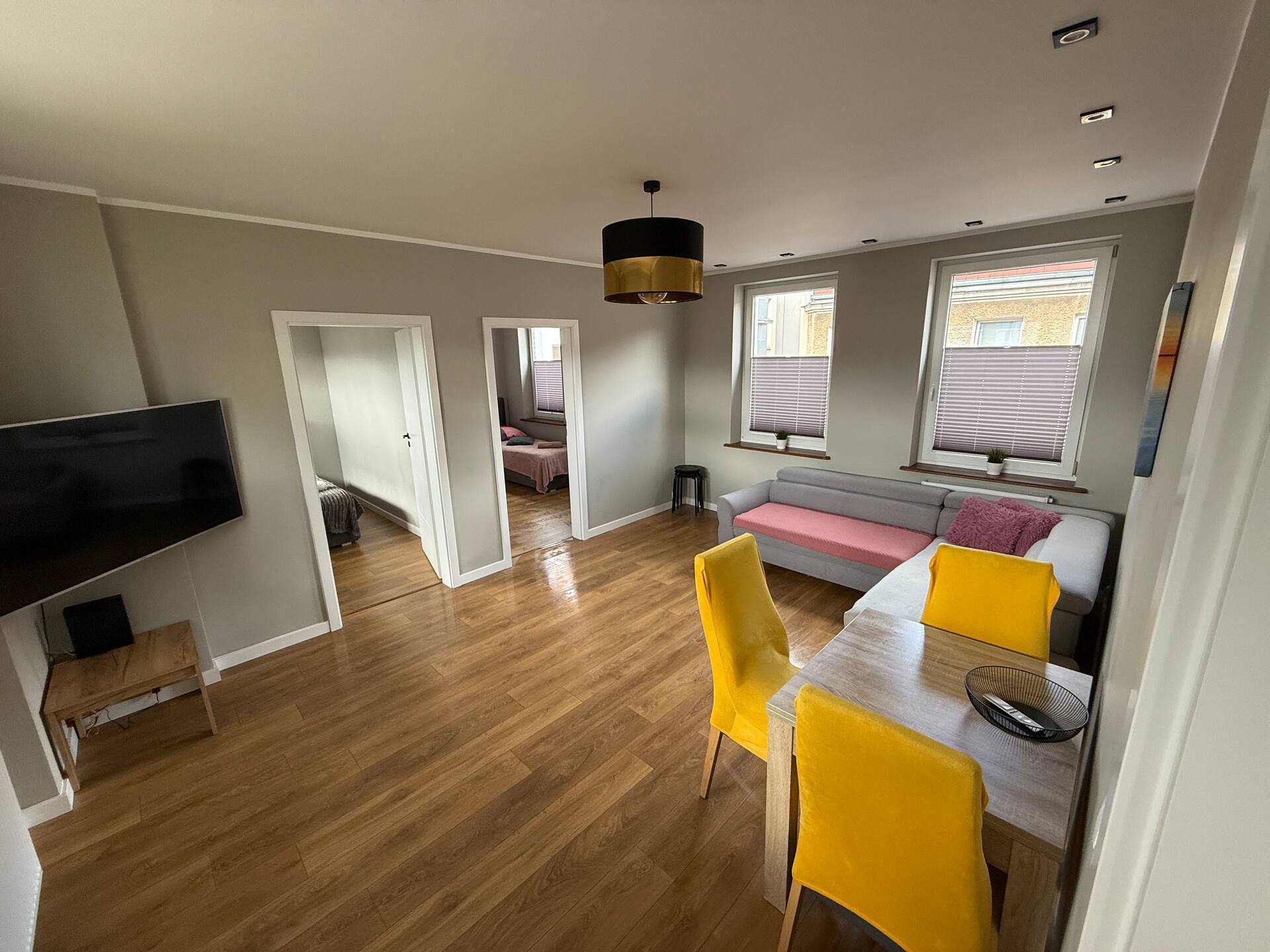 LUXURIOUS, large apartment in the very center
