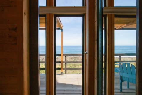 Successful Airbnb property: Disconnect to reconnect: Orca Lodge - South in Pelluhue