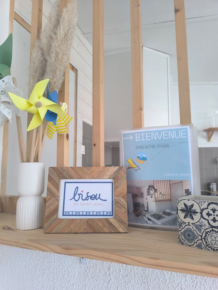 Studio Cosy à 50m De La Mer • Terrasse & Confort - Vendée