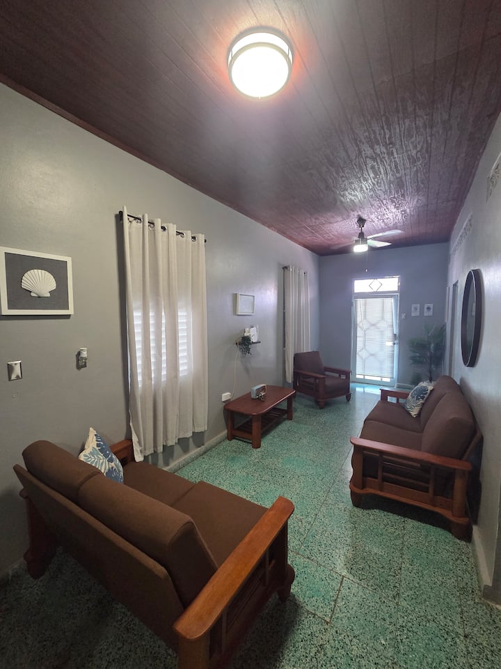 Casa Almodóvar - Yauco