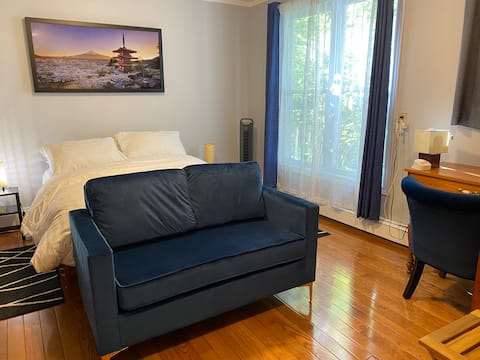 Top performing Airbnb: Little Leaf of Halifax: Fuji in North End