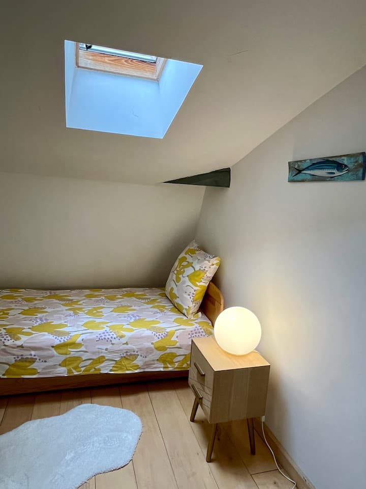 საძინებელი 1