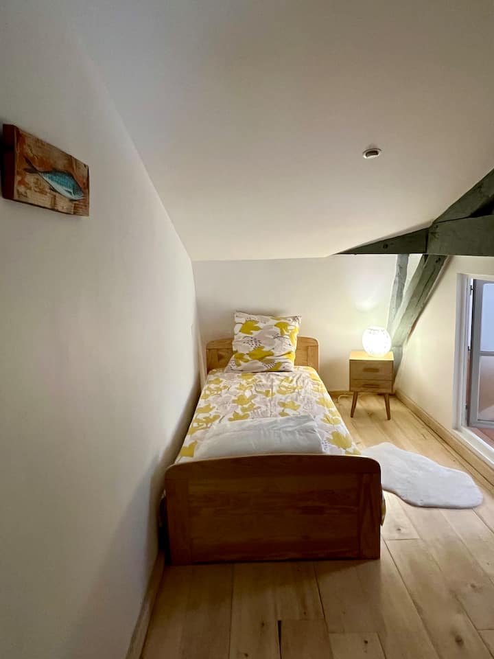 საძინებელი 2