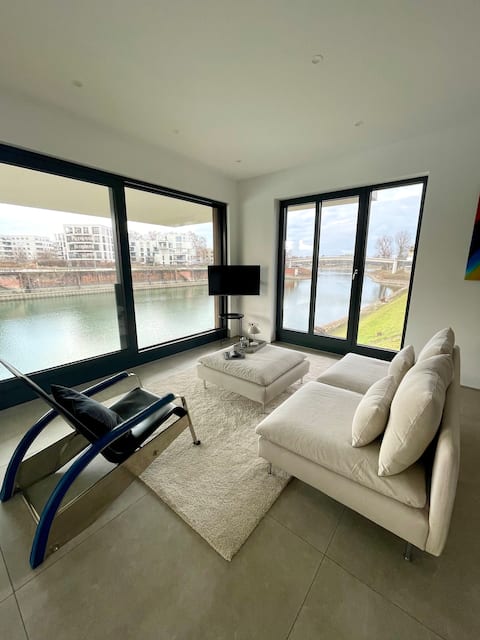 Apartment with Rhine view