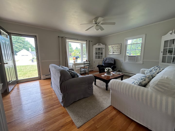 The Stable House - Walking Distance To Race Track! - Saratoga Springs, NY