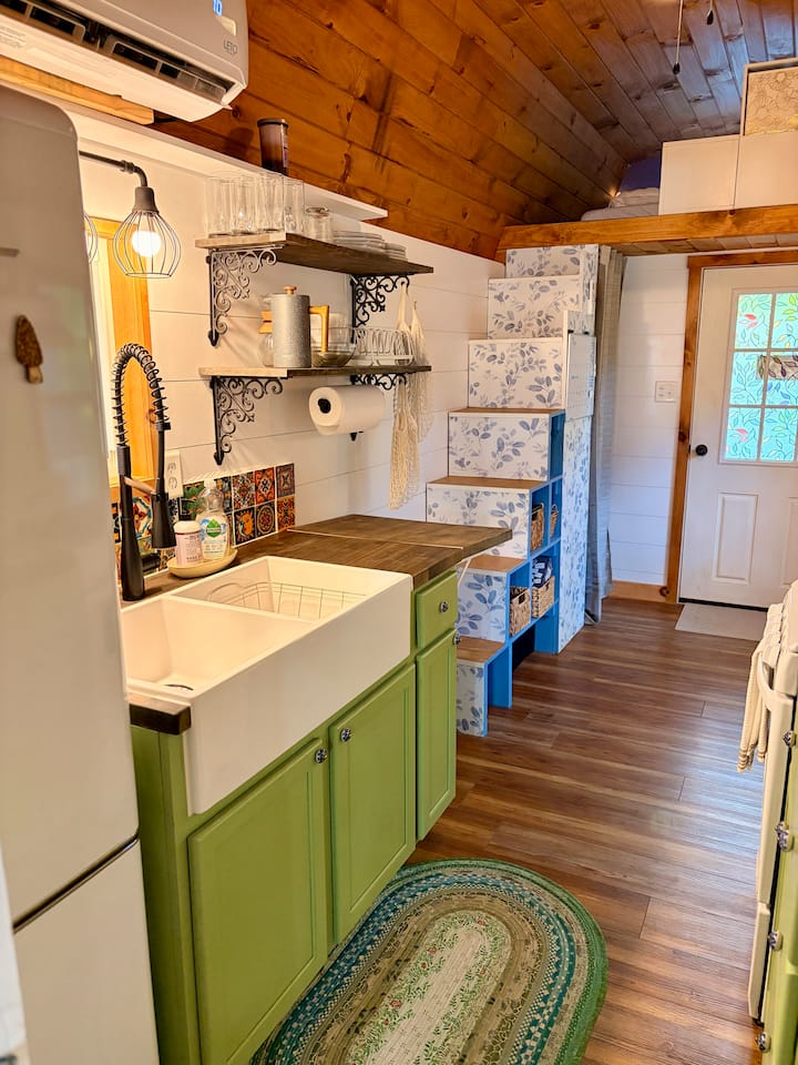 Blue Bird’s Nest By Travel Far Adventure Hard - Logan, OH